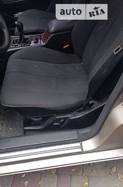 Седан Mercedes-Benz E-Class 2000 в Дніпрі