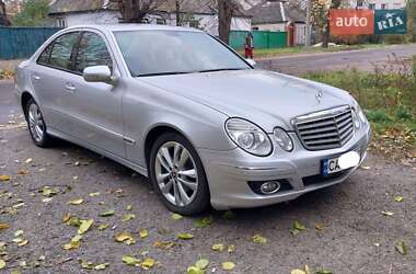 Седан Mercedes-Benz E-Class 2007 в Черкассах