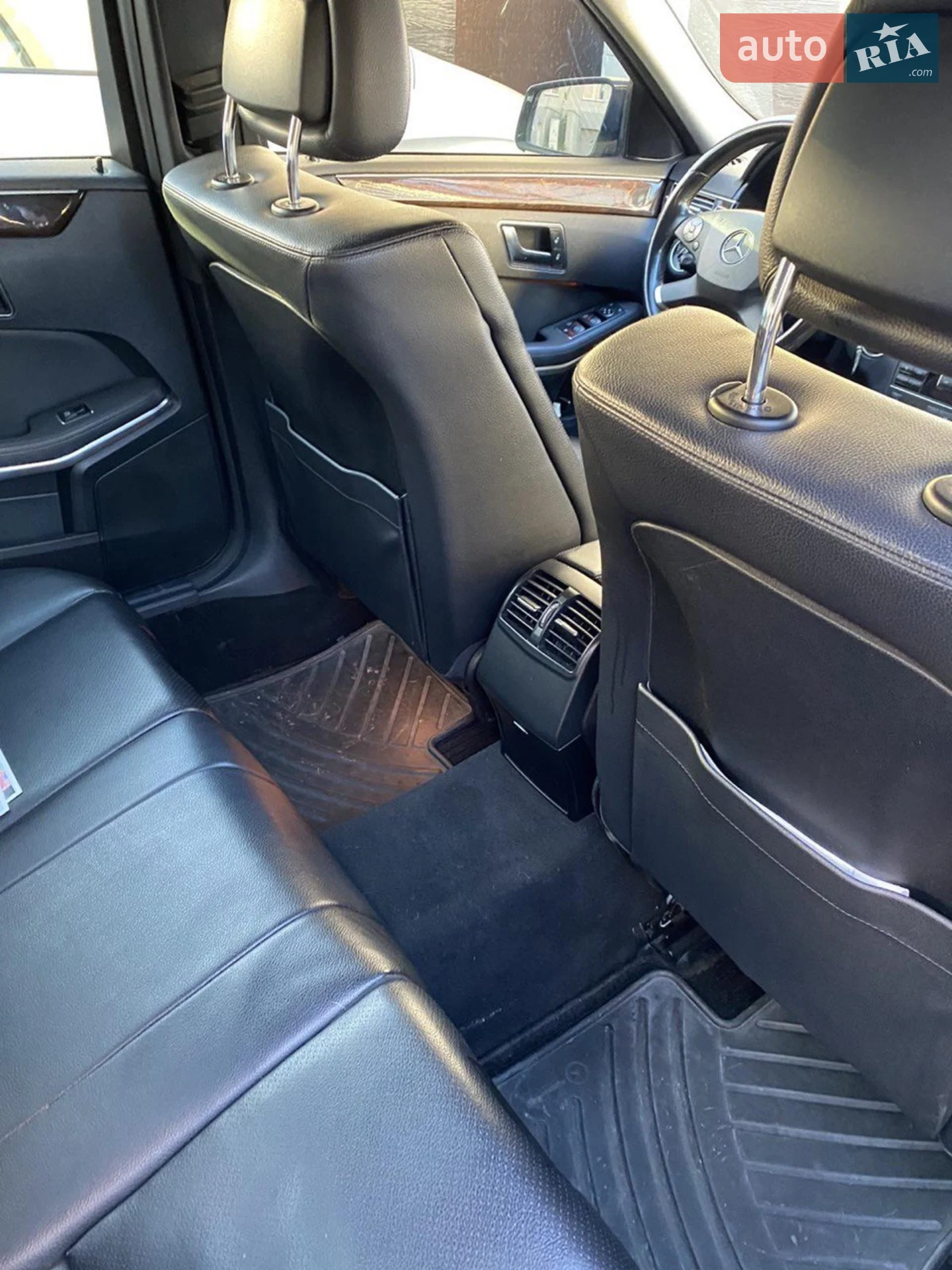 Mercedes-Benz E-Class 2012 VIN WDD2120411A600640 фото оголошення 4 з 7