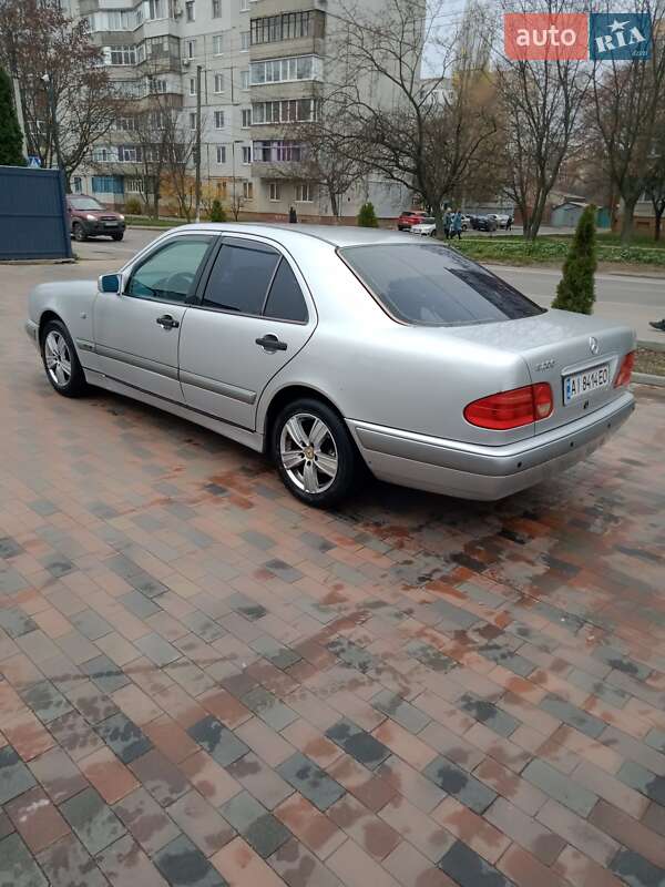 Седан Mercedes-Benz E-Class 1998 в Білій Церкві