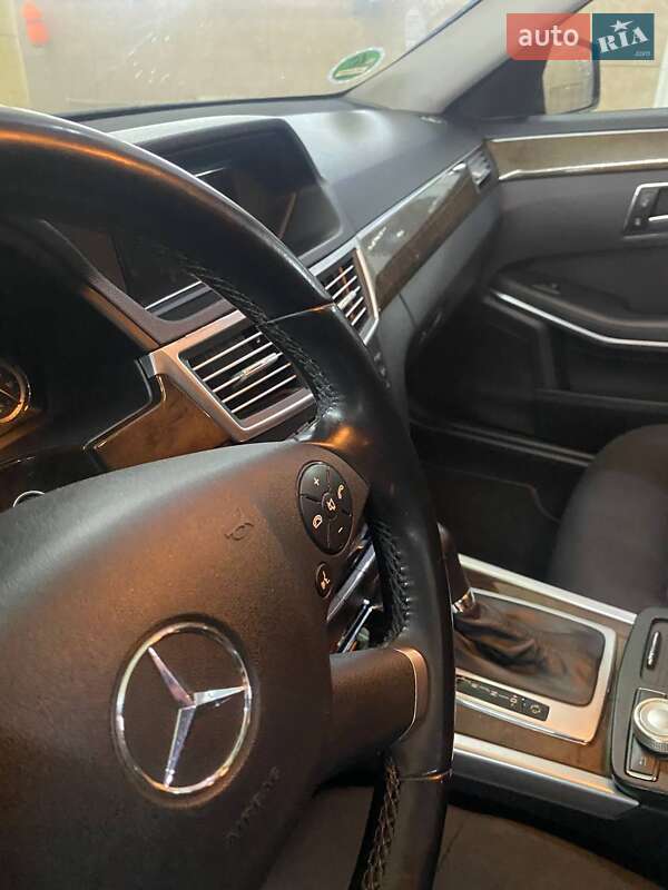 Універсал Mercedes-Benz E-Class 2010 в Олександрії