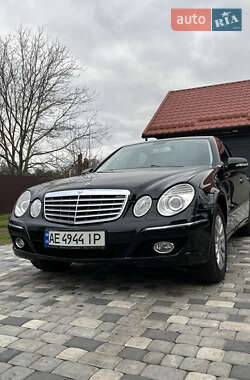 Седан Mercedes-Benz E-Class 2008 в Днепре