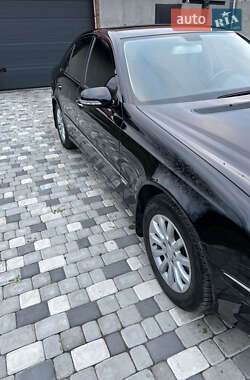 Седан Mercedes-Benz E-Class 2008 в Днепре