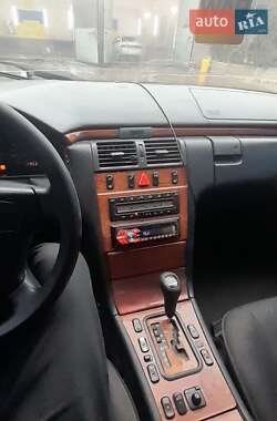 Седан Mercedes-Benz E-Class 1999 в 