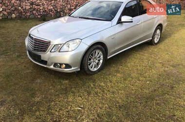 Седан Mercedes-Benz E-Class 2010 в Ковеле