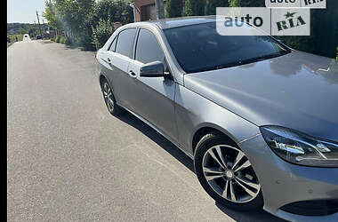 Седан Mercedes-Benz E-Class 2013 в Виннице