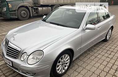 Седан Mercedes-Benz E-Class 2008 в 