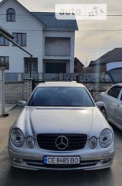 Седан Mercedes-Benz E-Class 2002 в Чернівцях