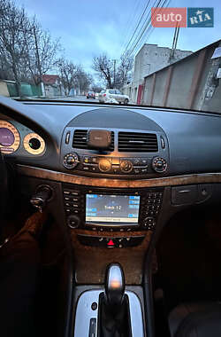 Седан Mercedes-Benz E-Class 2006 в Одессе