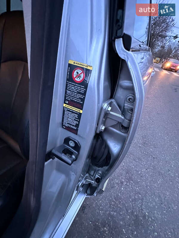 Седан Mercedes-Benz E-Class 2006 в Одесі фото 28 Седан Mercedes-Benz E-Class 2006 в Одесі