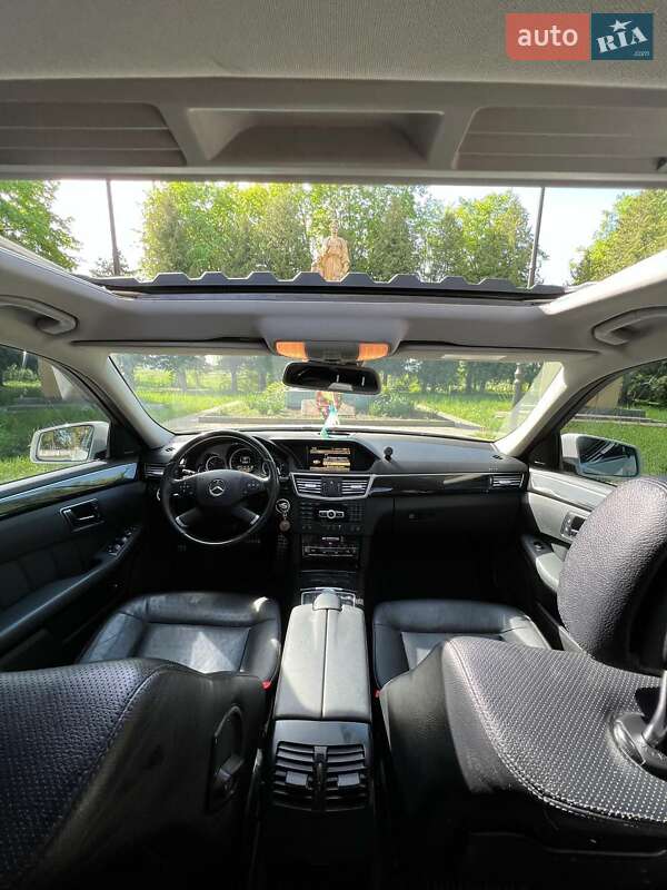Універсал Mercedes-Benz E-Class 2011 в Бродах