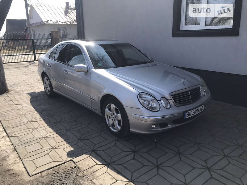 Седан Mercedes-Benz E-Class 2003 в Костопілі