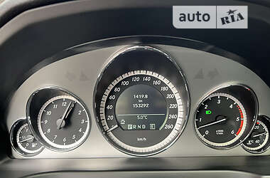 Купе Mercedes-Benz E-Class 2010 в 
