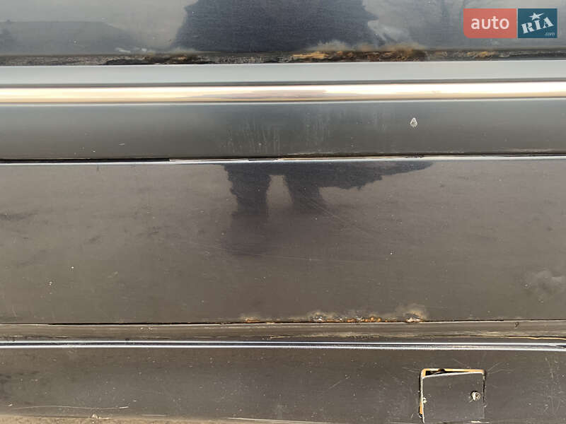 Седан Mercedes-Benz E-Class 1999 в Черновцах