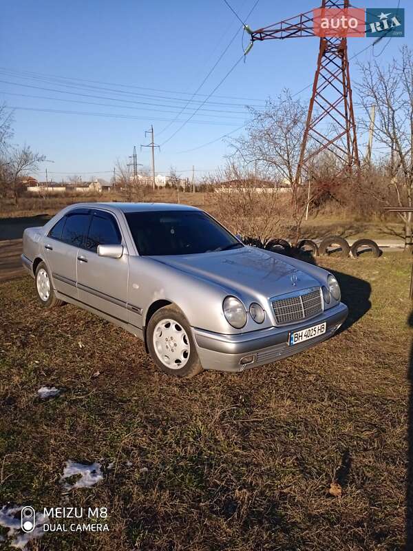 Седан Mercedes-Benz E-Class 1998 в Белгороде-Днестровском