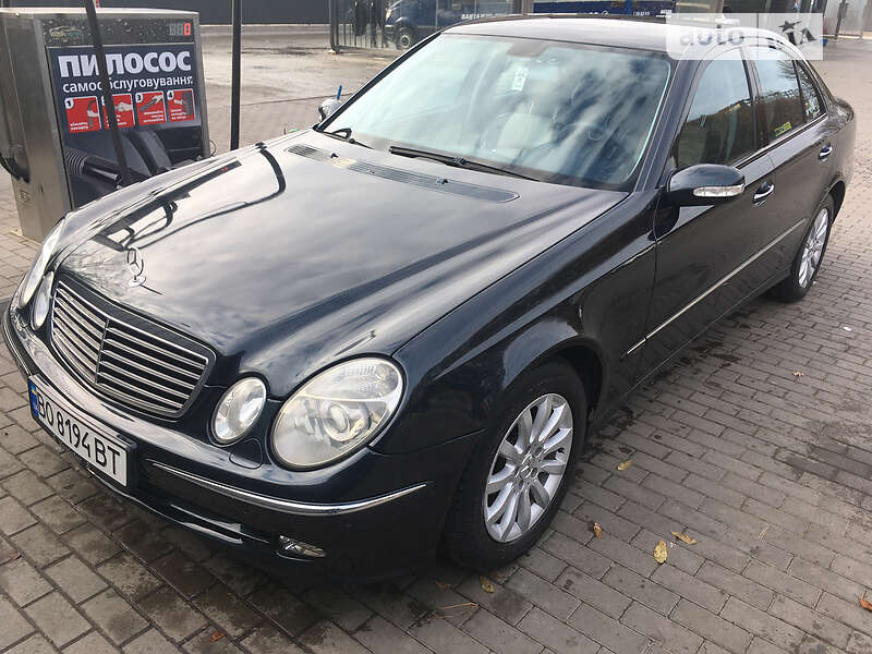 Седан Mercedes-Benz E-Class 2002 в Тернополі