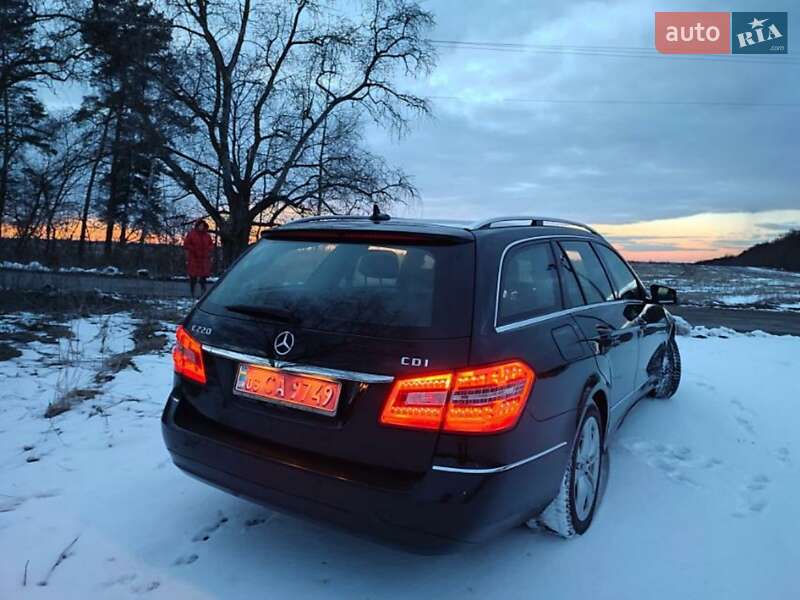 Універсал Mercedes-Benz E-Class 2011 в Шостці