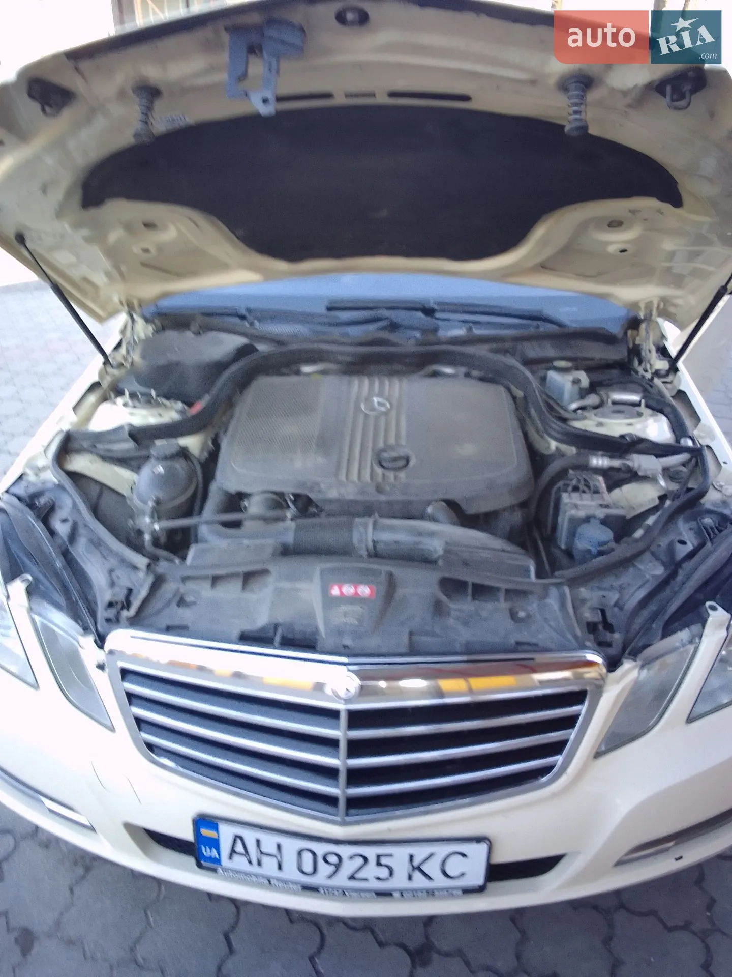 2011 Mercedes-Benz E-klasse - мініатюра 3