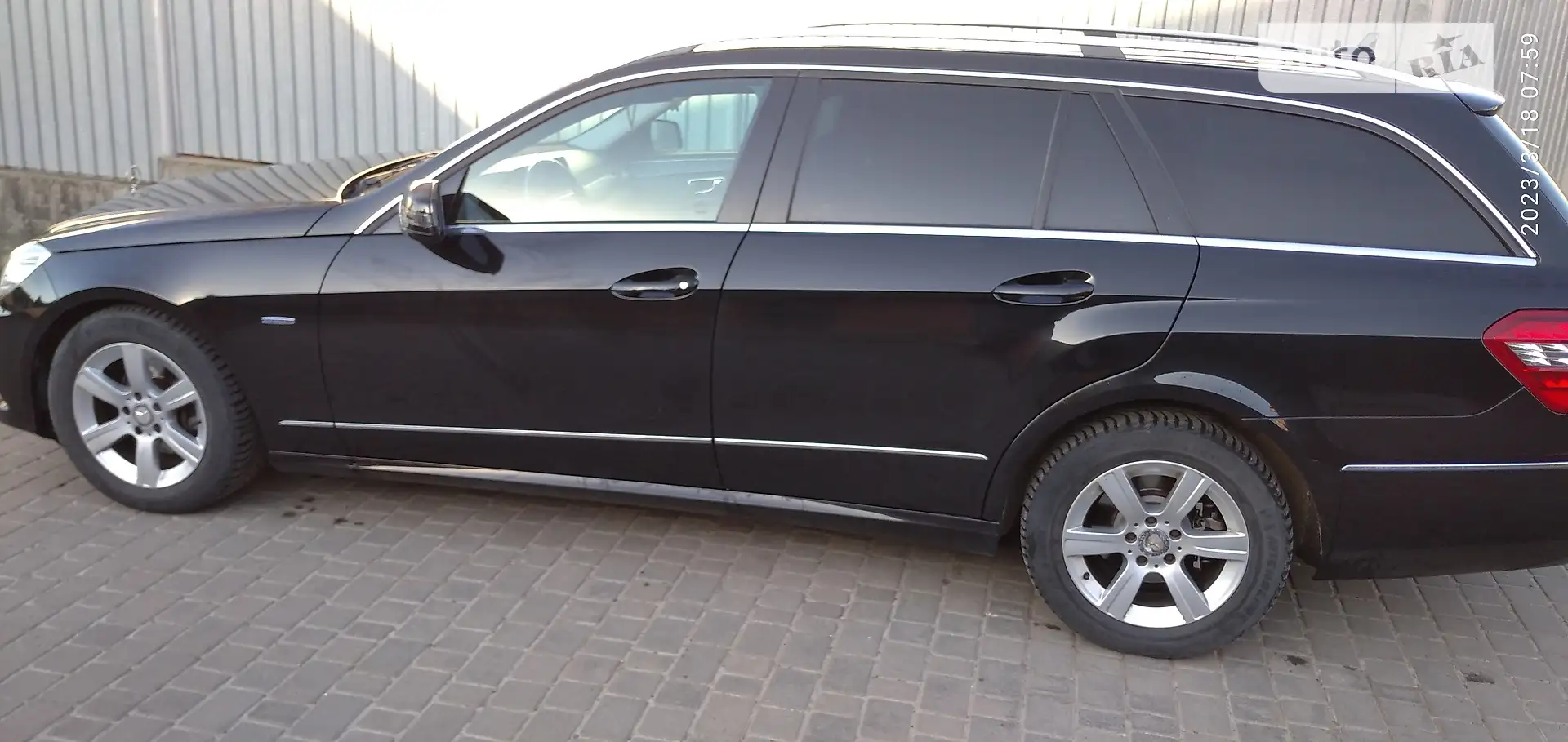 2010 Mercedes-Benz E-klasse - мініатюра 2