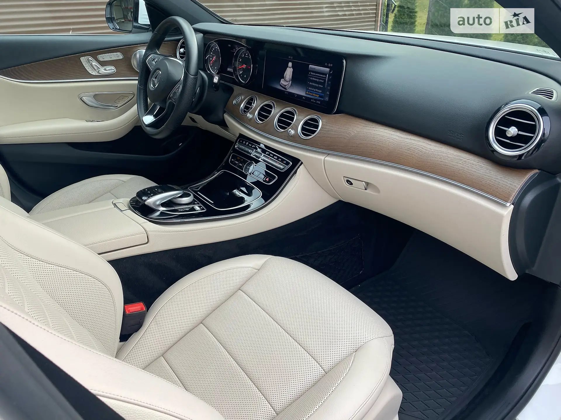 2016 Mercedes-Benz E-klasse - мініатюра 16