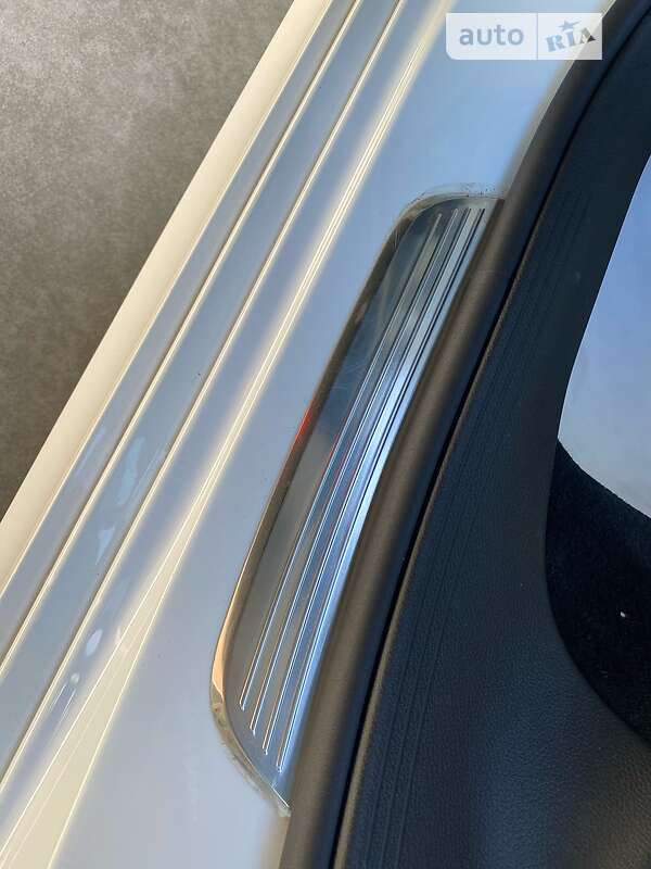 Універсал Mercedes-Benz E-Class 2016 в Києві