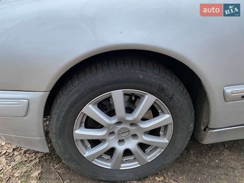 Седан Mercedes-Benz E-Class 1999 в Одесі