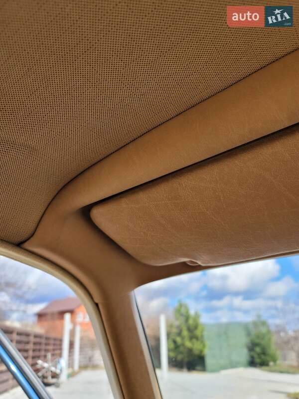 Седан Mercedes-Benz E-Class 1984 в Києві