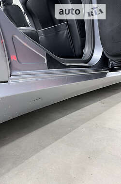 Седан Mercedes-Benz E-Class 2012 в 