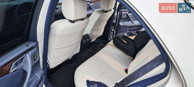 Седан Mercedes-Benz E-Class 1998 в Измаиле