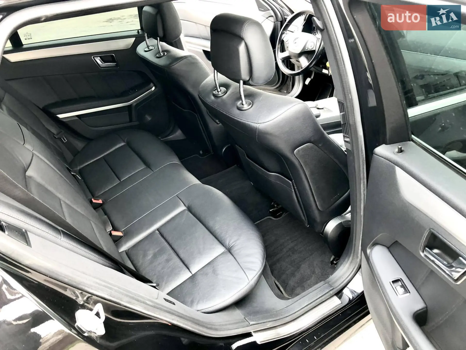 2010 Mercedes-Benz E-klasse - мініатюра 8