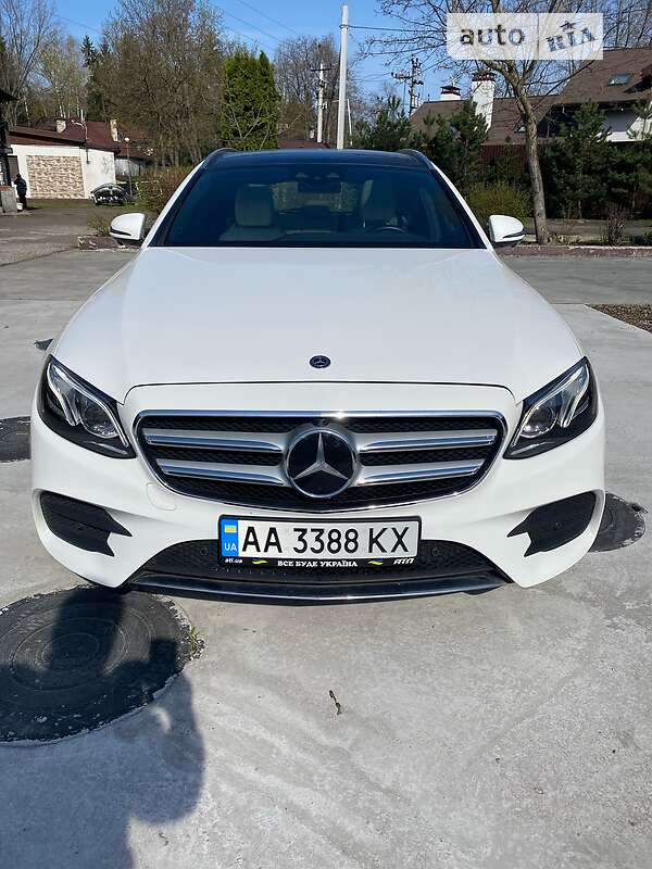 Mercedes-Benz E-Class 2016