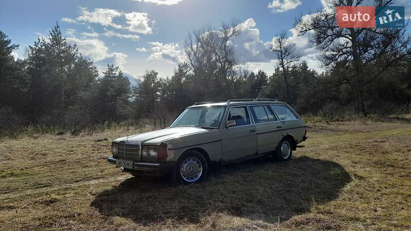 Универсал Mercedes-Benz E-Class 1979 в Черновцах фото 8 Универсал Mercedes-Benz E-Class 1979 в Черновцах