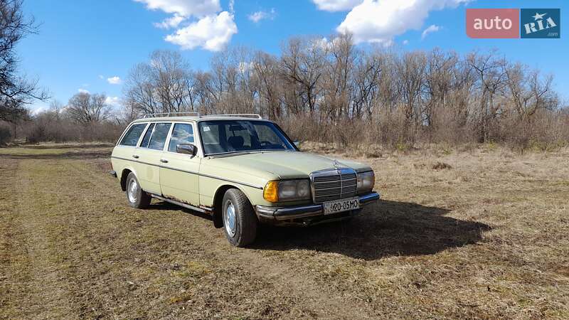 Универсал Mercedes-Benz E-Class 1979 в Черновцах фото 11 Универсал Mercedes-Benz E-Class 1979 в Черновцах