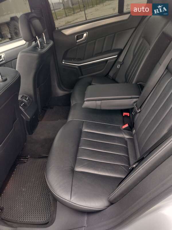 Седан Mercedes-Benz E-Class 2014 в Києві