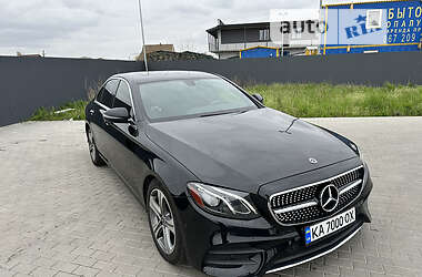 Седан Mercedes-Benz E-Class 2017 в 