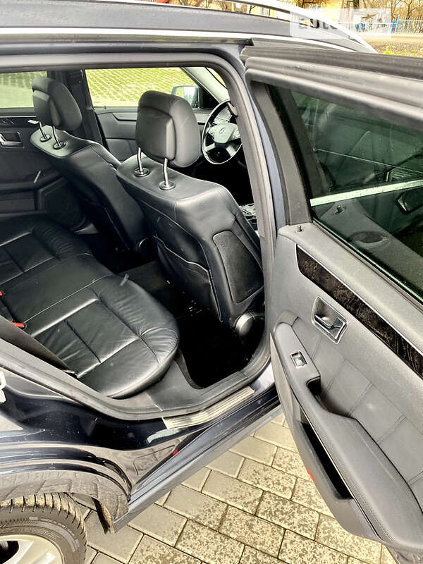 Універсал Mercedes-Benz E-Class 2010 в Бучачі