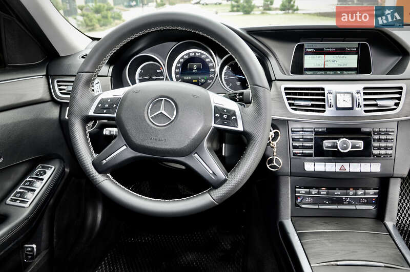 Седан Mercedes-Benz E-Class 2013 в Хмельницком