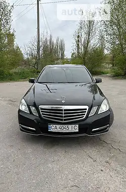 Mercedes-Benz E-Class 2011