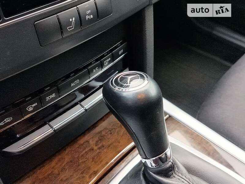 Універсал Mercedes-Benz E-Class 2010 в Івано-Франківську