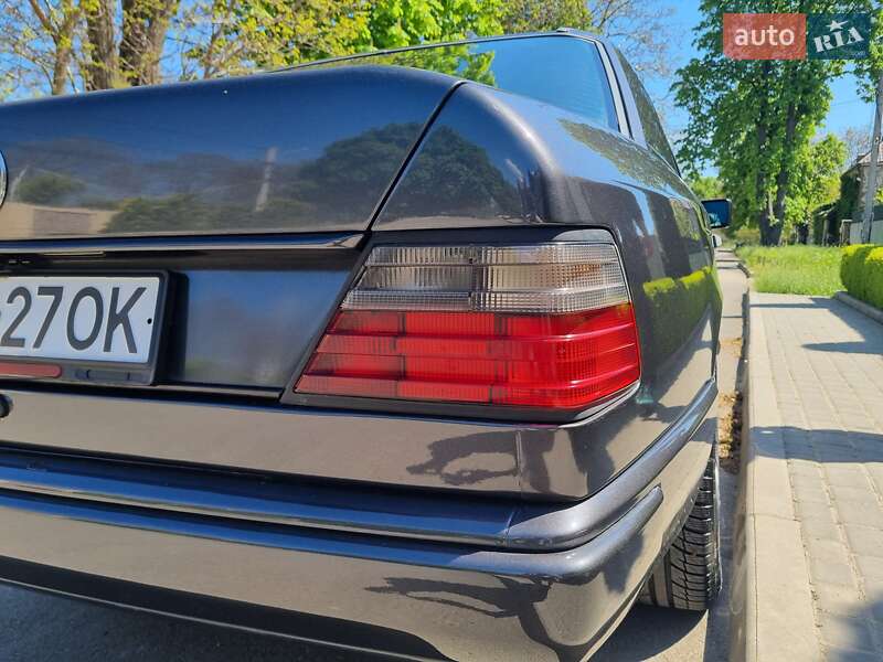 Седан Mercedes-Benz E-Class 1989 в Одессе фото 9 Седан Mercedes-Benz E-Class 1989 в Одессе