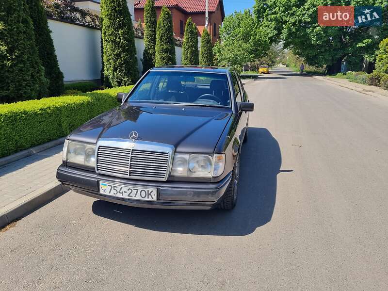 Седан Mercedes-Benz E-Class 1989 в Одессе фото 47 Седан Mercedes-Benz E-Class 1989 в Одессе