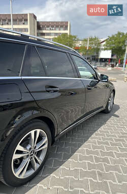 Універсал Mercedes-Benz E-Class 2016 в Чернівцях