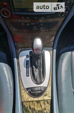 Седан Mercedes-Benz E-Class 2003 в 