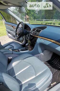 Седан Mercedes-Benz E-Class 2003 в 