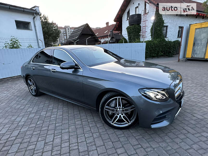 Седан Mercedes-Benz E-Class 2017 в Ивано-Франковске
