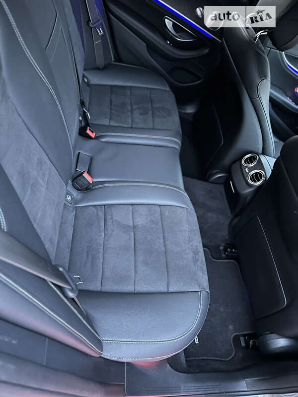 Седан Mercedes-Benz E-Class 2017 в Ивано-Франковске