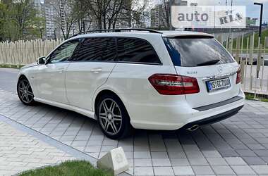 Универсал Mercedes-Benz E-Class 2011 в Киеве