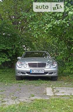 Седан Mercedes-Benz E-Class 2003 в Львове