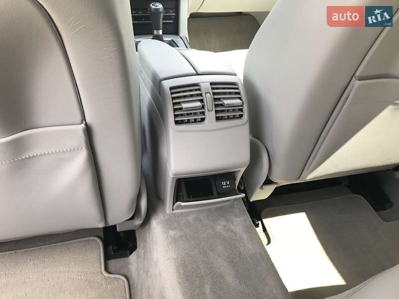 Універсал Mercedes-Benz E-Class 2014 в Ужгороді