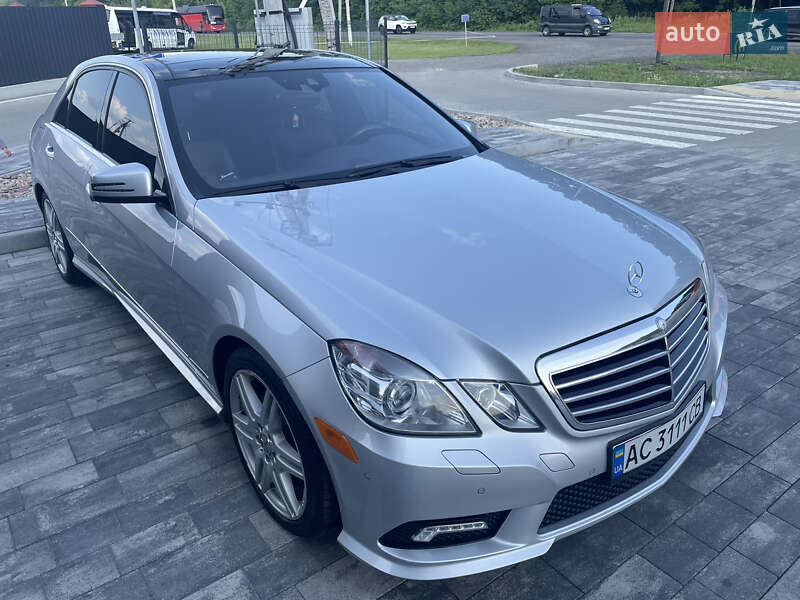 Седан Mercedes-Benz E-Class 2010 в Луцке